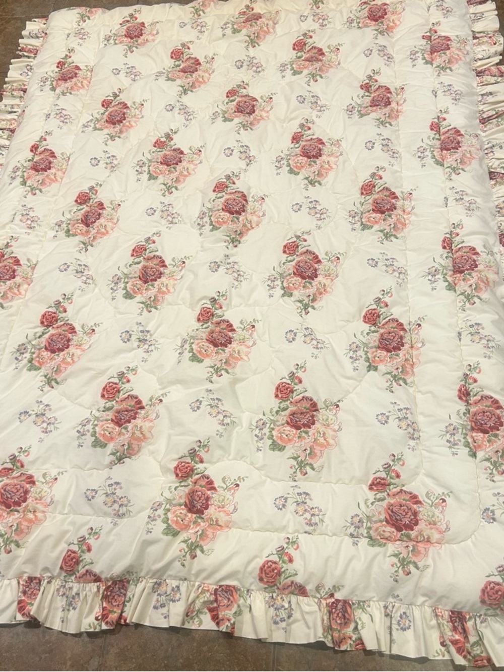 VTG Laura Ashley Floral Full Ruffle  Quilted Comforter Reversible Romantic